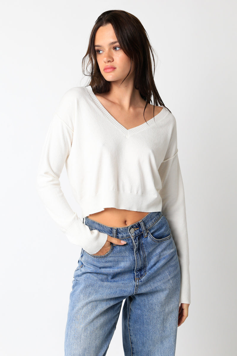 Cropped v neck sweater ruby and jenna